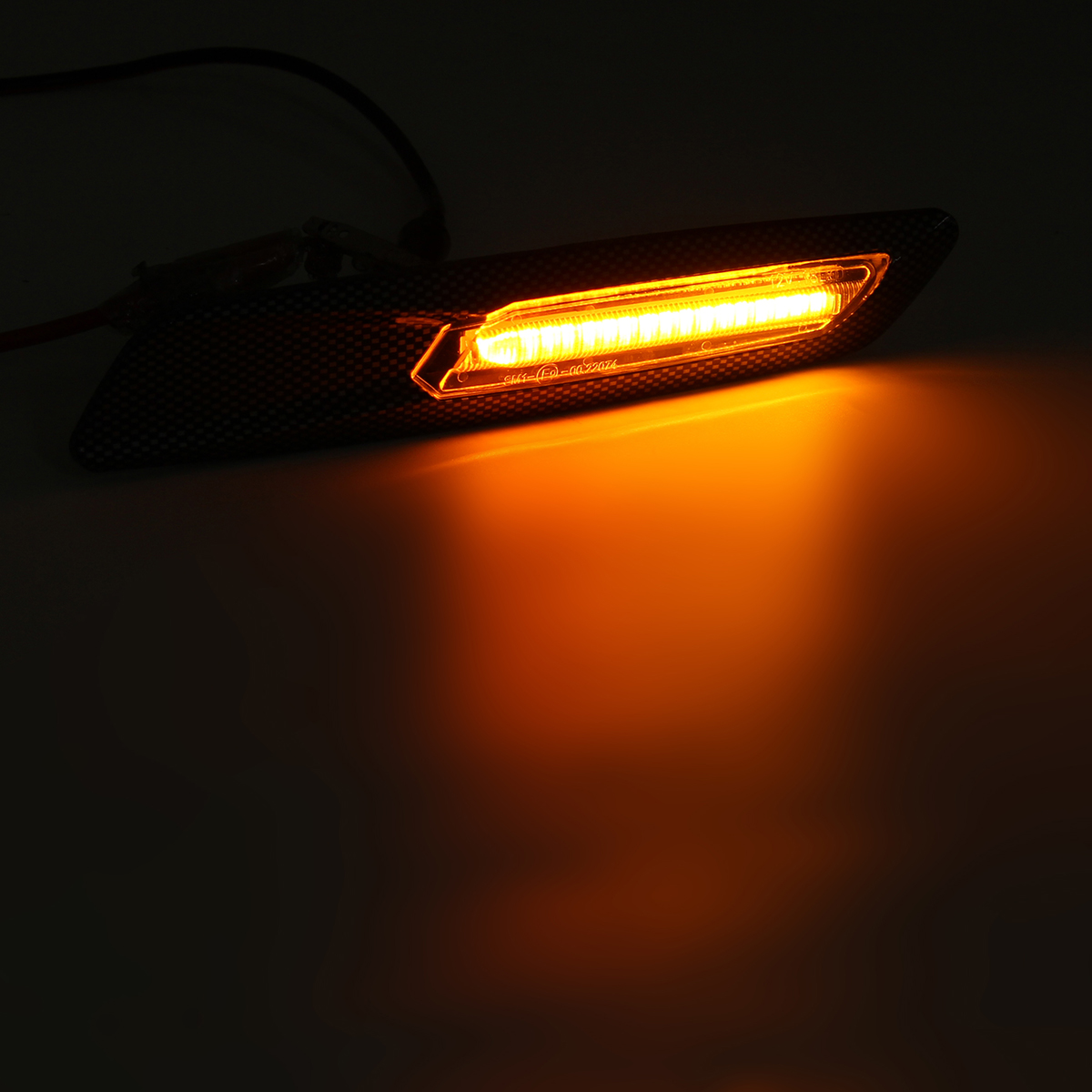 1-Pair-Amber-LED-Side-Marker-Light-Turn-Signal-Carbon-BlackClear-For-BMW-E60-E61-E90-E91-E81-E82-E87-1811928