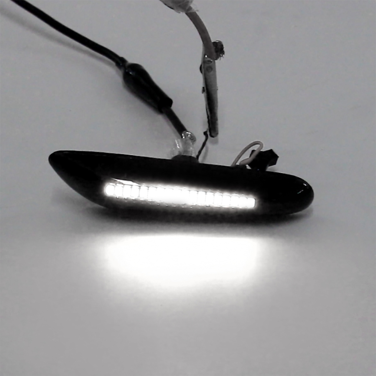 Dynamic-LED-Side-Marker-Indicator-Repeater-Lights-WhiteAmber-For-E36-E46-E90-E91-E92-E93-E60-E61-E81-1561509