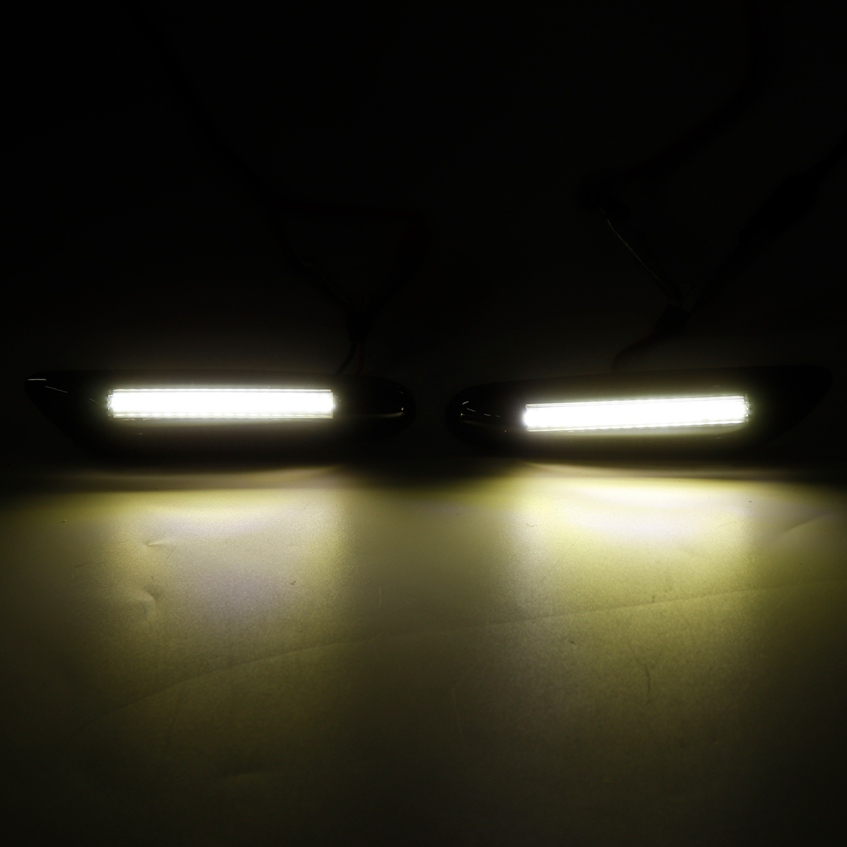 LED-Side-Marker-Lights-Turn-Signal-Lamps-WhiteYellow-Pair-For-BMW-E46-E60-E82-E88-E90-E92-E93-1561516