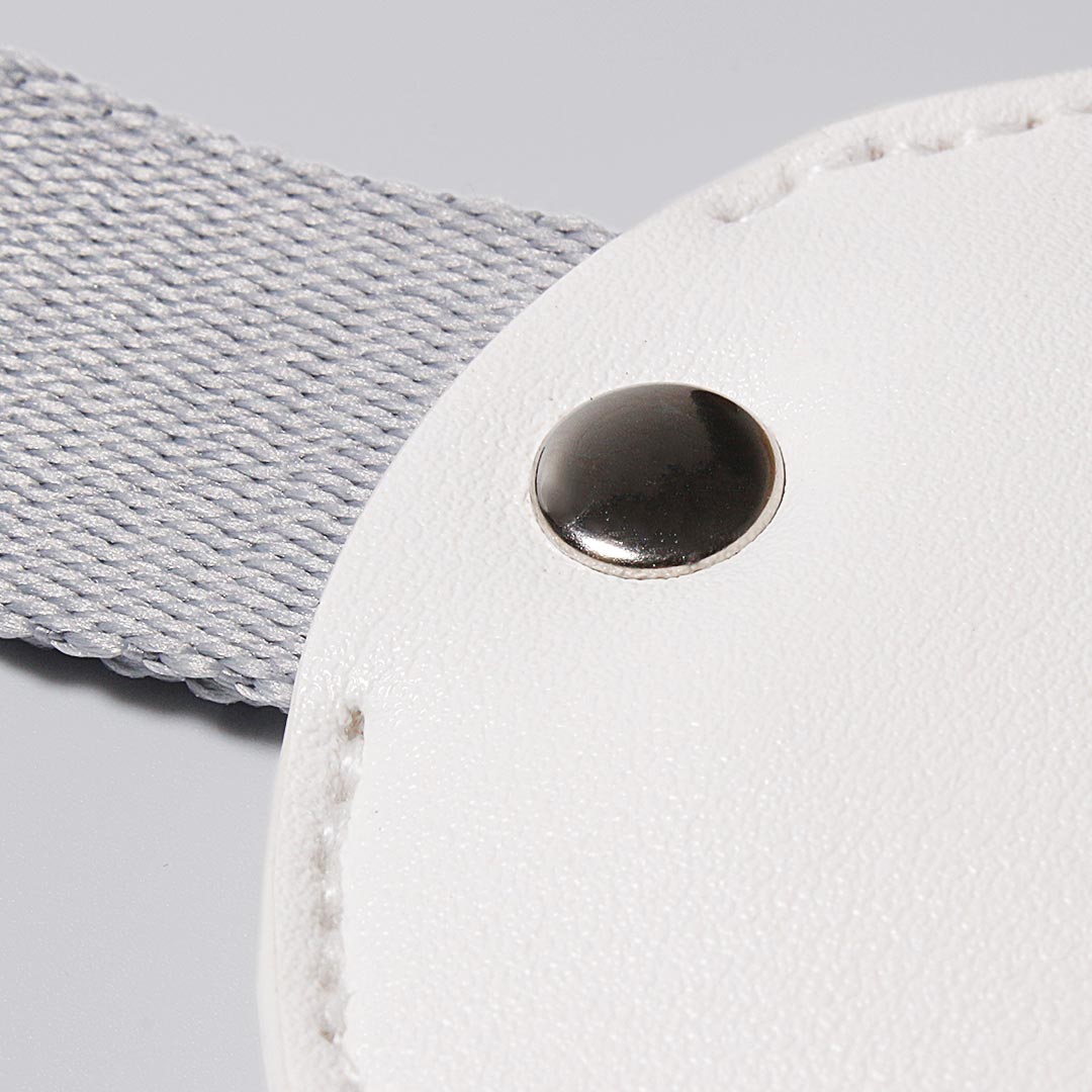 2pcs-Qualitell-White-Quality-Zero-Car-Hook-from-1461400