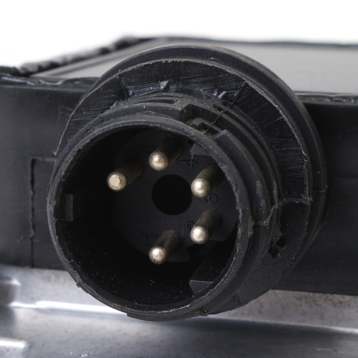 Mass-Air-Flow-Meter-Sensor-For-BMW-E30-E36-E34-Z3-318i-318ti-318is-18-518i-1216561
