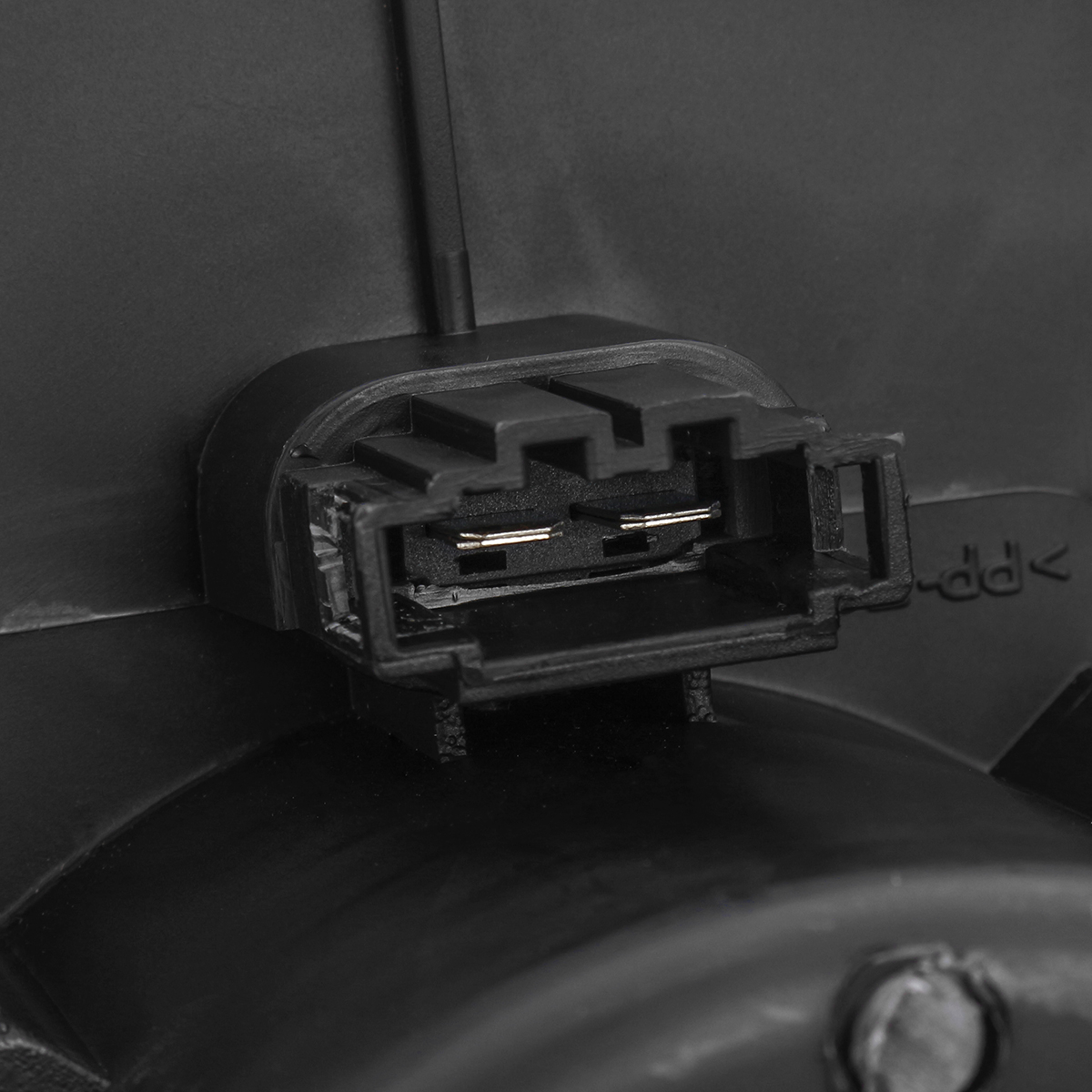 RHD-Front-Right-Heater-Blower-Plastic-Black-Motor--Cage-For-Audi-Q7-VW-Touareg-1482646
