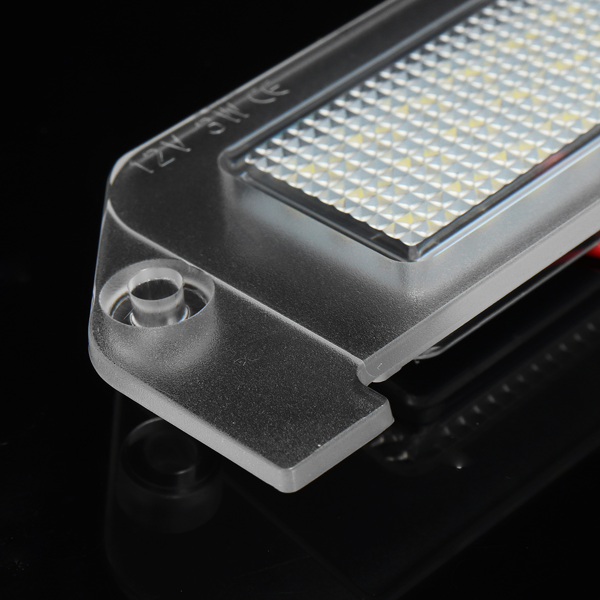 18-LED-Car-License-Plate-Light-Lamp-for-Dodge-Charger-Avenger-Magnum-Challenger-Dart-1417409
