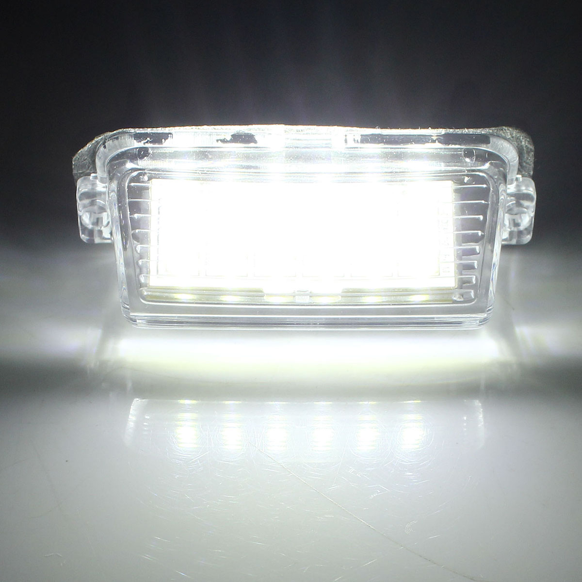 18-LEDs-License-Number-Plate-Car-Lights-Lamp-for-Toyota-Camry-Yaris-966694