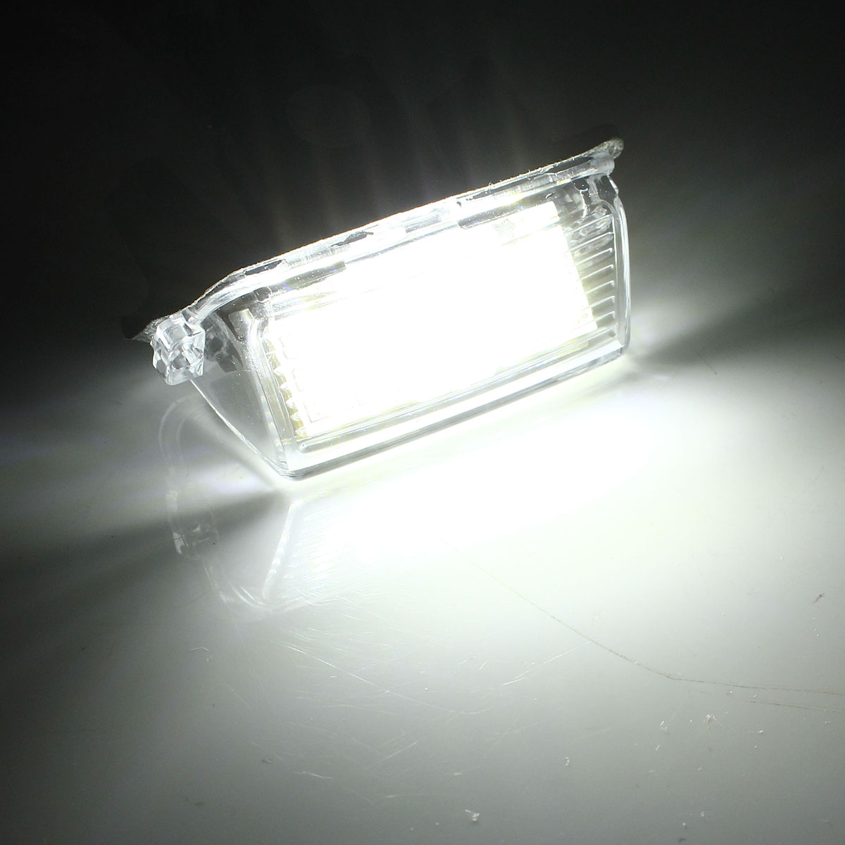 18-LEDs-License-Number-Plate-Car-Lights-Lamp-for-Toyota-Camry-Yaris-966694
