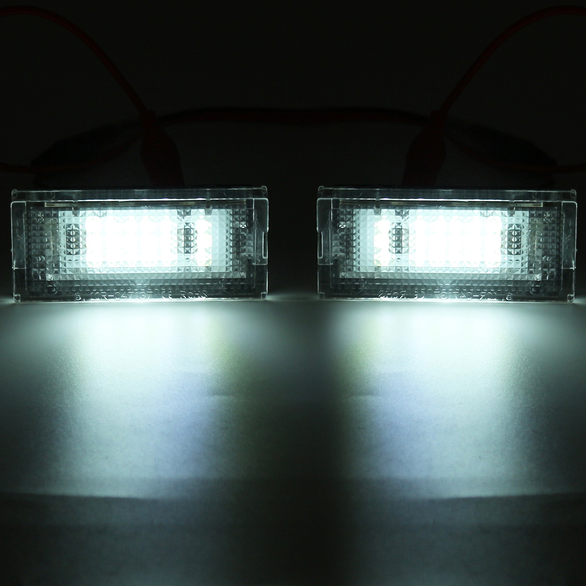 2PCS-LED-License-Plate-Light-For-BMW-3-Series-325i-328i-318-320-E46-2D-M3-Facelift-1723291