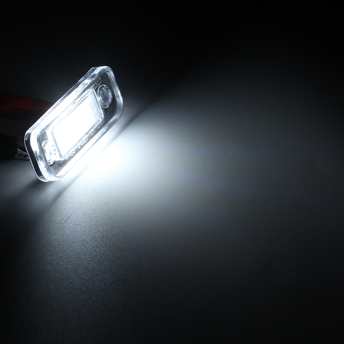 2Pcs-3-SMD-LED-7000K-License-Plate-Lights-Lamps-For-Benz-C-E-Class-CLS-SLK-W211-S211-1269265