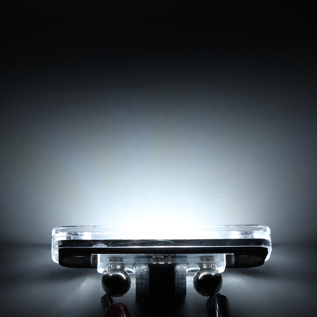 2Pcs-3-SMD-LED-7000K-License-Plate-Lights-Lamps-For-Benz-C-E-Class-CLS-SLK-W211-S211-1269265