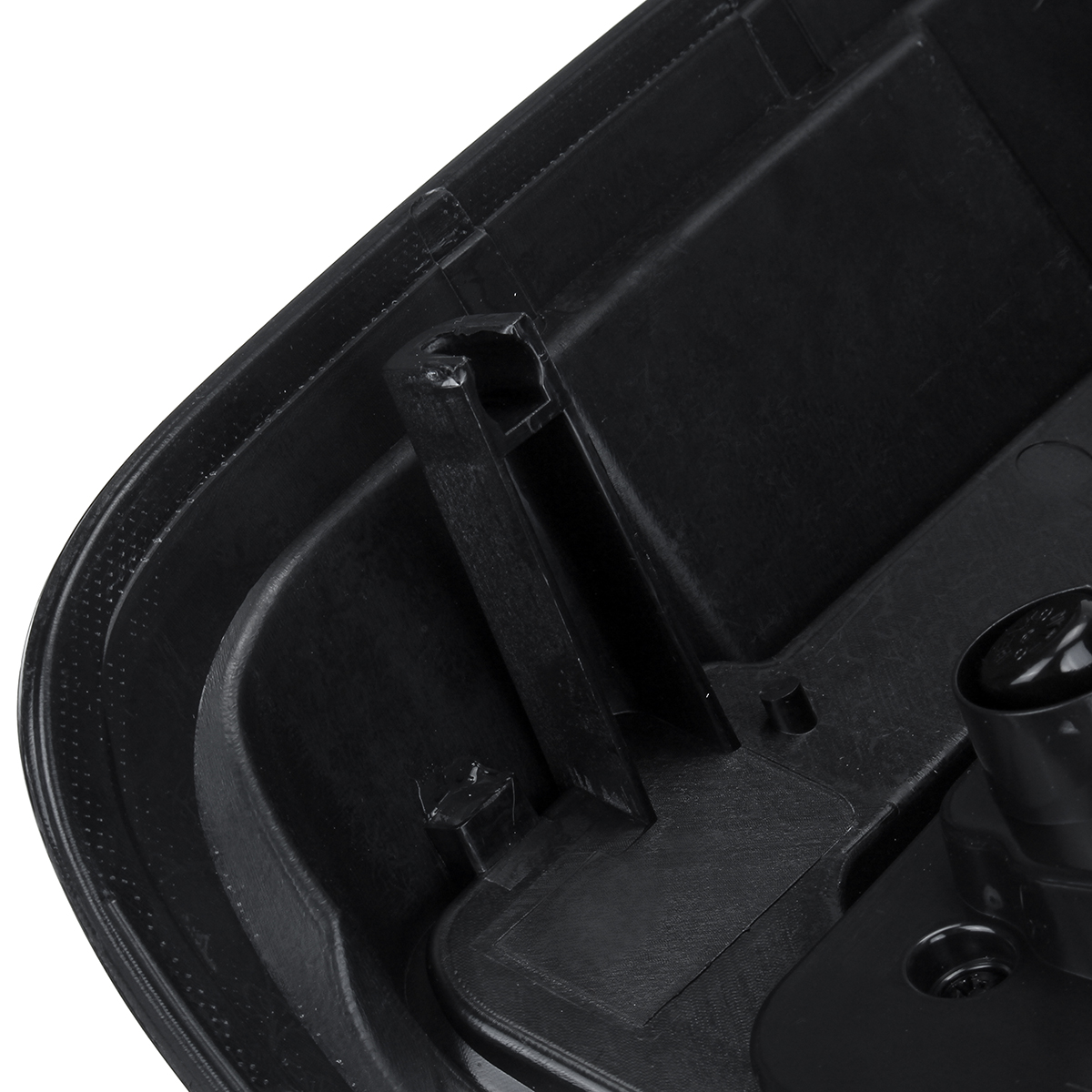 2Pcs-Car-LED-Rear-Tail-Lamps-Brake-Lights-Turn-Signal-Lamps-Waterproof-For-VW-Amarok-V6-2009-2019-1632311