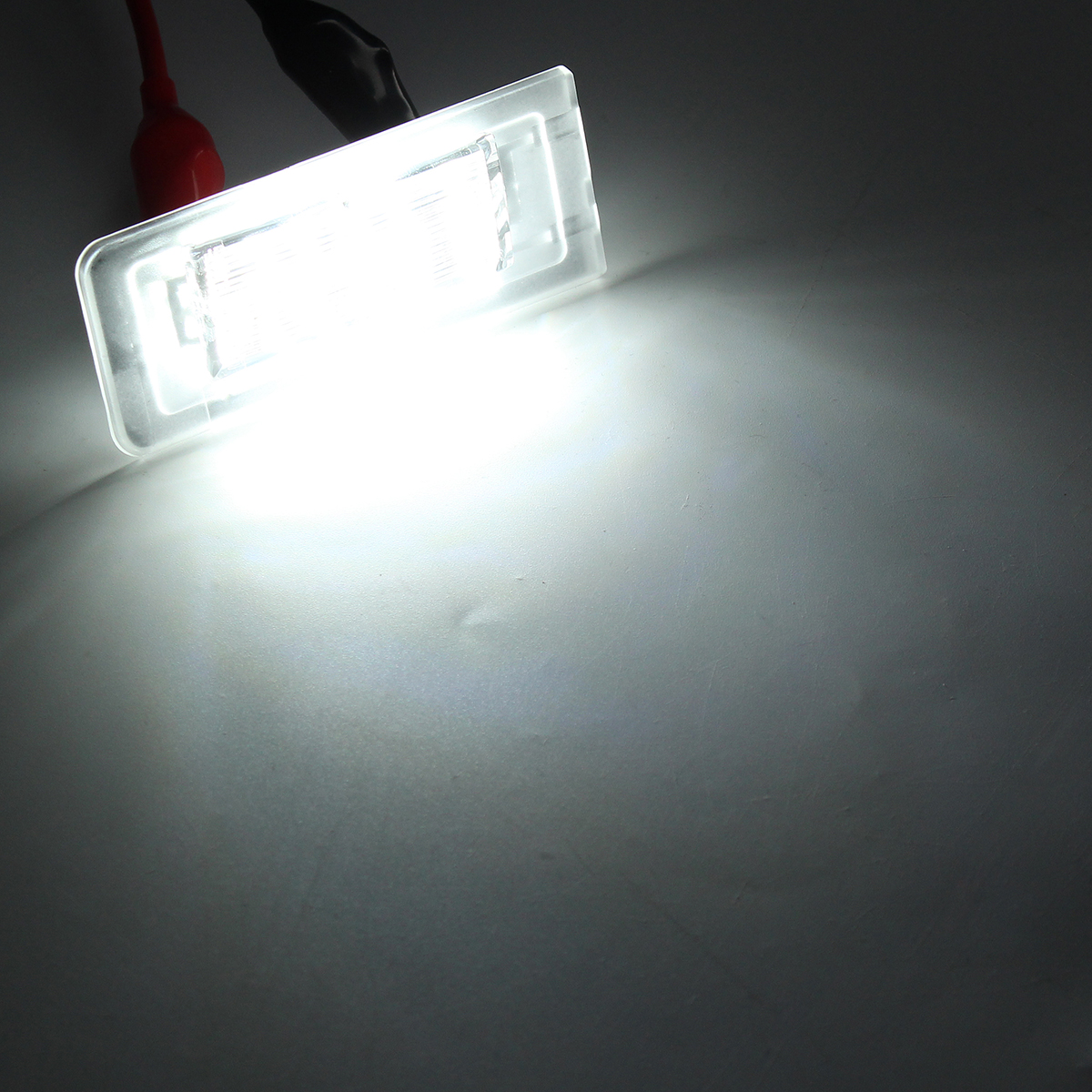 2pcs-18LED-Tail-License-Plate-Lights-Lamp-for-Audi-TT-8n-99-06-1269763