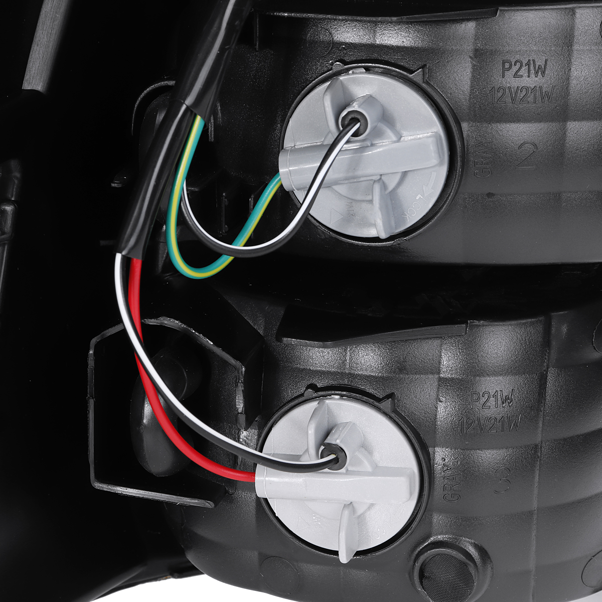 Car-Rear-LeftRight-Tail-Brake-Light-Assembly-With-Wiring-Smoke-Black-For-Toyota-Hilux-Revo-2015-Up-1603856