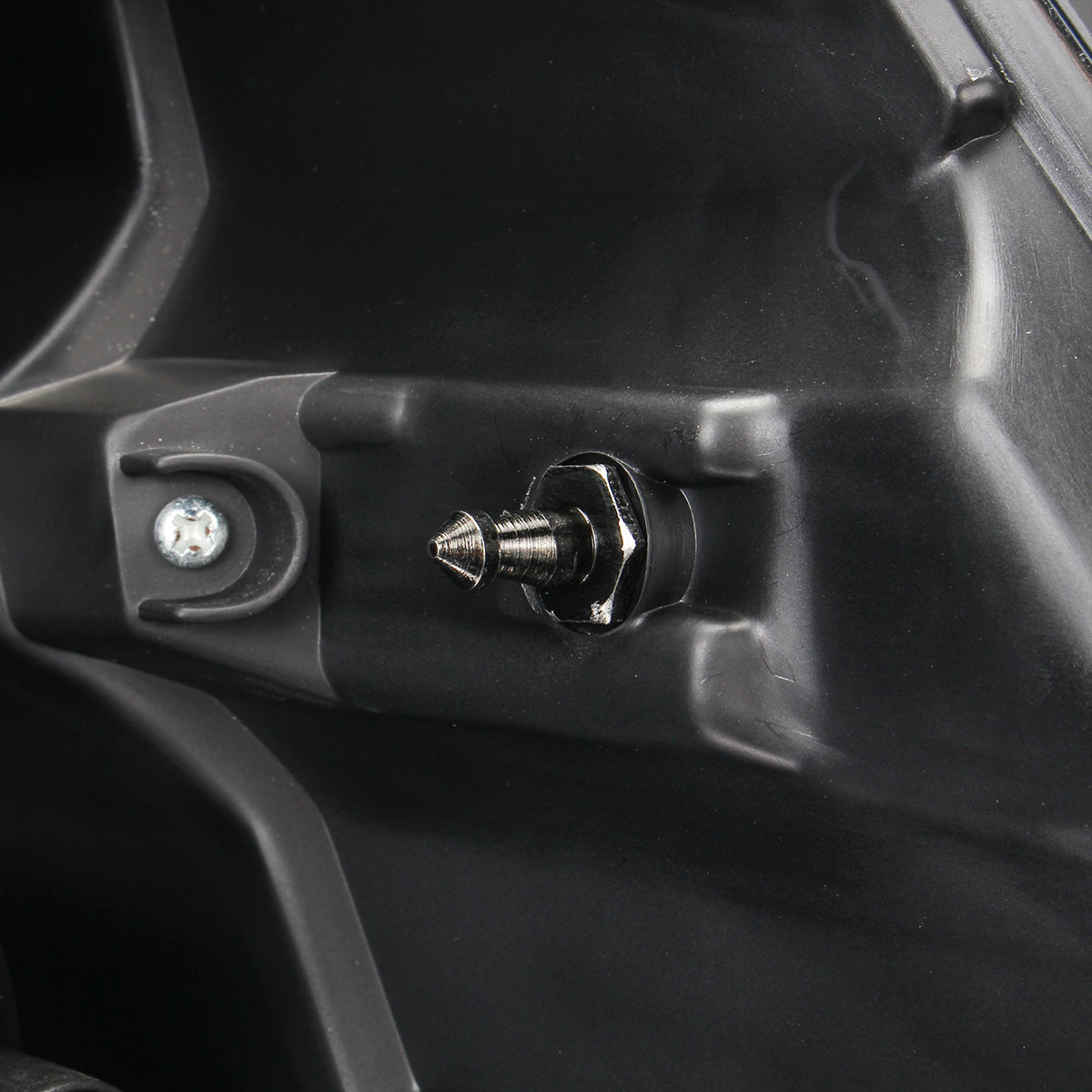 Car-Rear-LeftRight-Tail-Light-Brake-Lamp-without-Bulb-Wiring-Harness-For-Toyota-Hilux-Revo-2015-Up-1585358