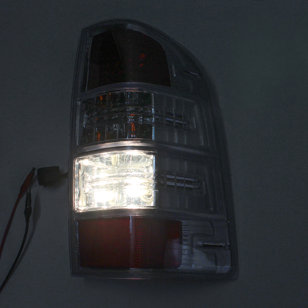 Car-Rear-Tail-Light-Assembly-Brake-Lamp-with-Bulb-Wiring-Harness-LeftRight-for-Ford-Ranger-Pickup-Ut-1537728
