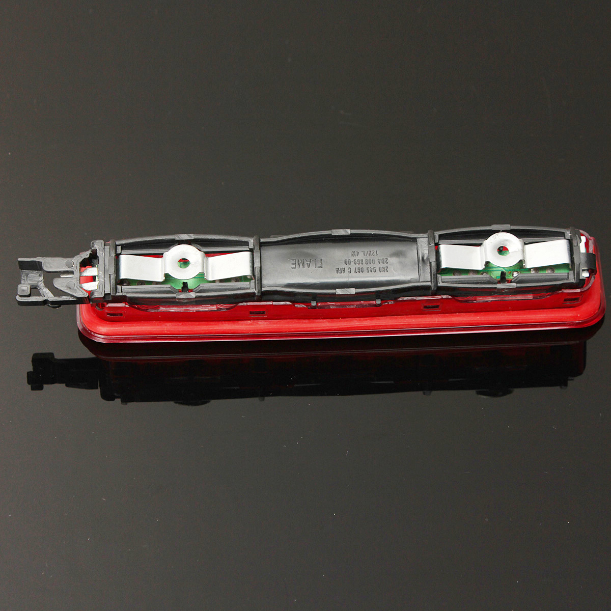 LED-Car-Rear-High-Mount-Stop-Lamp-Third-Brake-Light-Red-for-VW-Caddy-2003-2014-2K0945087C-974586