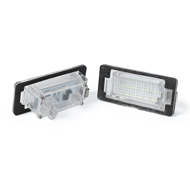 LED-License-Number-Plate-Lights-Lamps-Bulbs-CANBUS-Error-Free-Pair-for-BMW-E39-E60-E82-E70-E90-E92-X-1463453