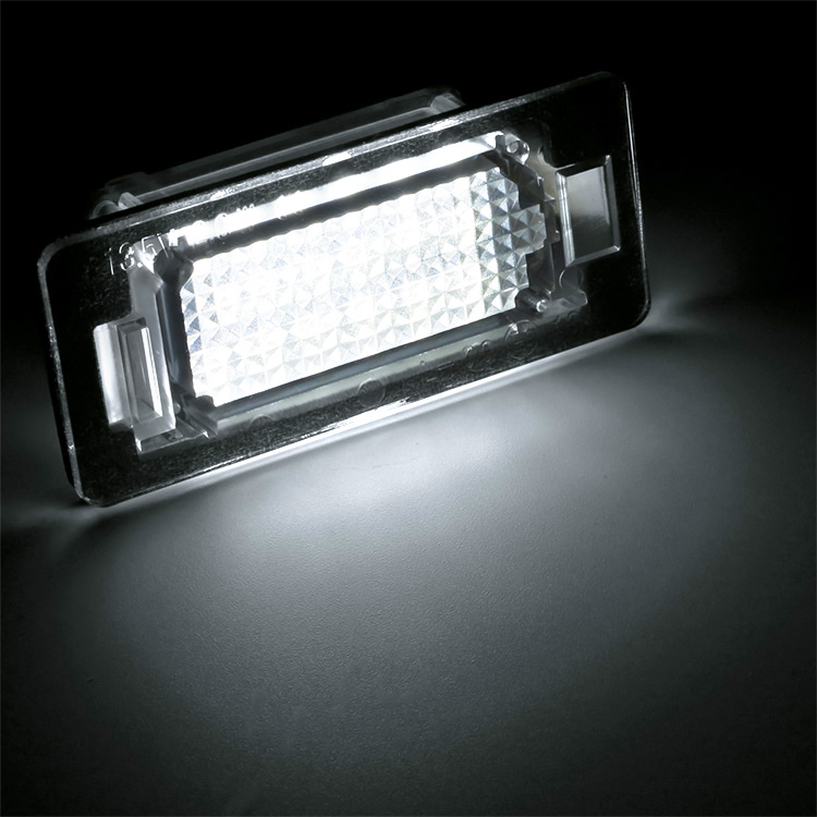 LED-License-Number-Plate-Lights-Lamps-Bulbs-CANBUS-Error-Free-Pair-for-BMW-E39-E60-E82-E70-E90-E92-X-1463453