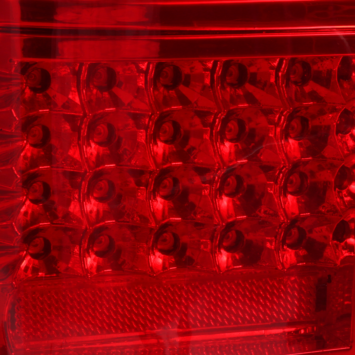 LeftRight-Rear-Tail-Light-Brake-Lamp-Red-For-Nissan-Patrol-GU-1997-2004-Series-123-1659834