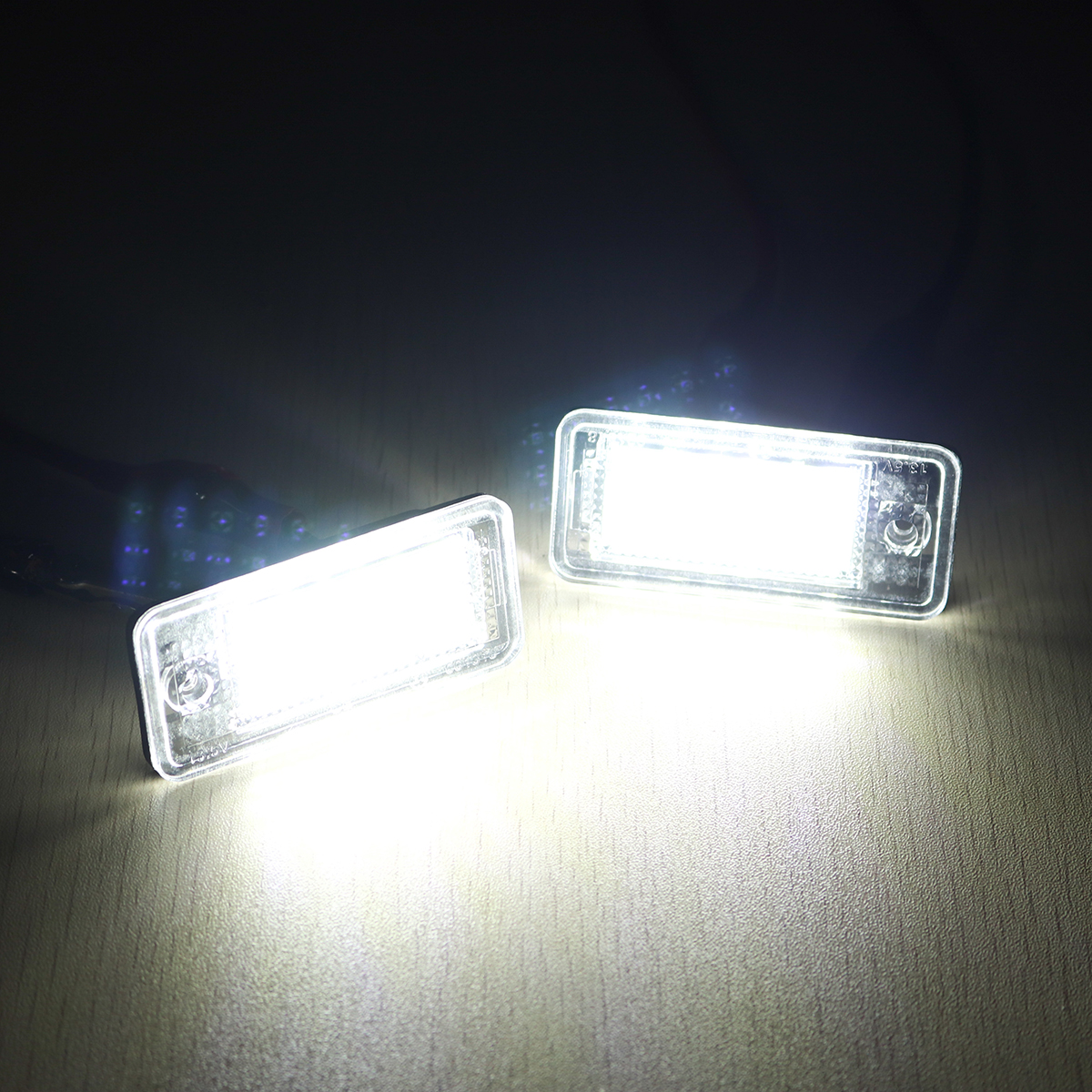 Pair-12V-LED-License-Number-Plate-Lights-Lamp-For-Audi-A4-A6-S3-Q7-RS4-RS6-1664459