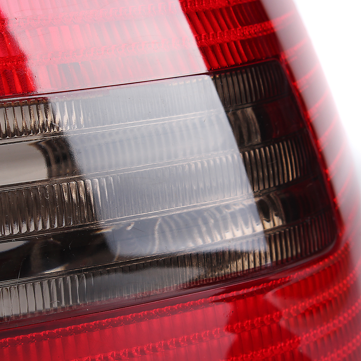 Pair-Car-Rear-Tail-Light-Brake-Lamp-Red-401341673737-for-VW-JettaBora-MK4-Sedan-1558440