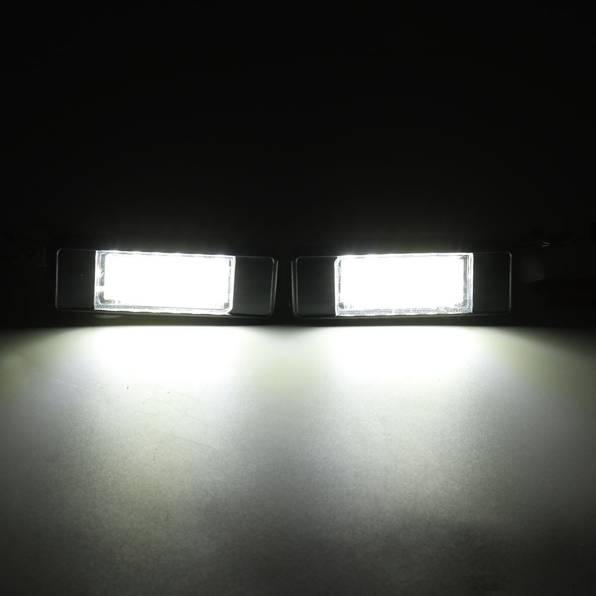 Pair-LED-License-Plate-Lights-6340A3-For-Peugeot-106-207-307-308-406-407-508-Citroen-C3-C4-C5-1615565