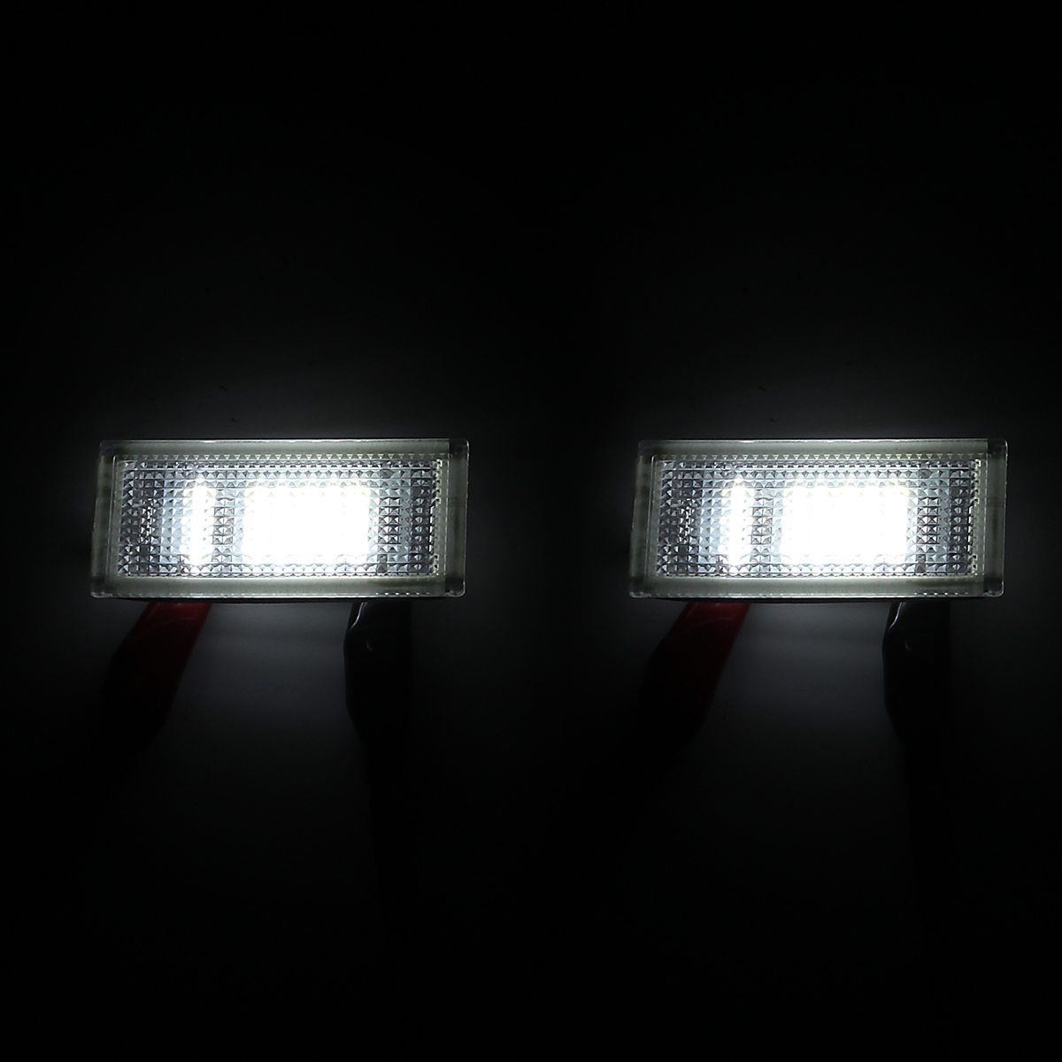 Pair-LED-License-Plate-Lights-Canbus-Error-Free-for-BMW-3-series-E46-2D-Convertible-M3-04-06-1312376