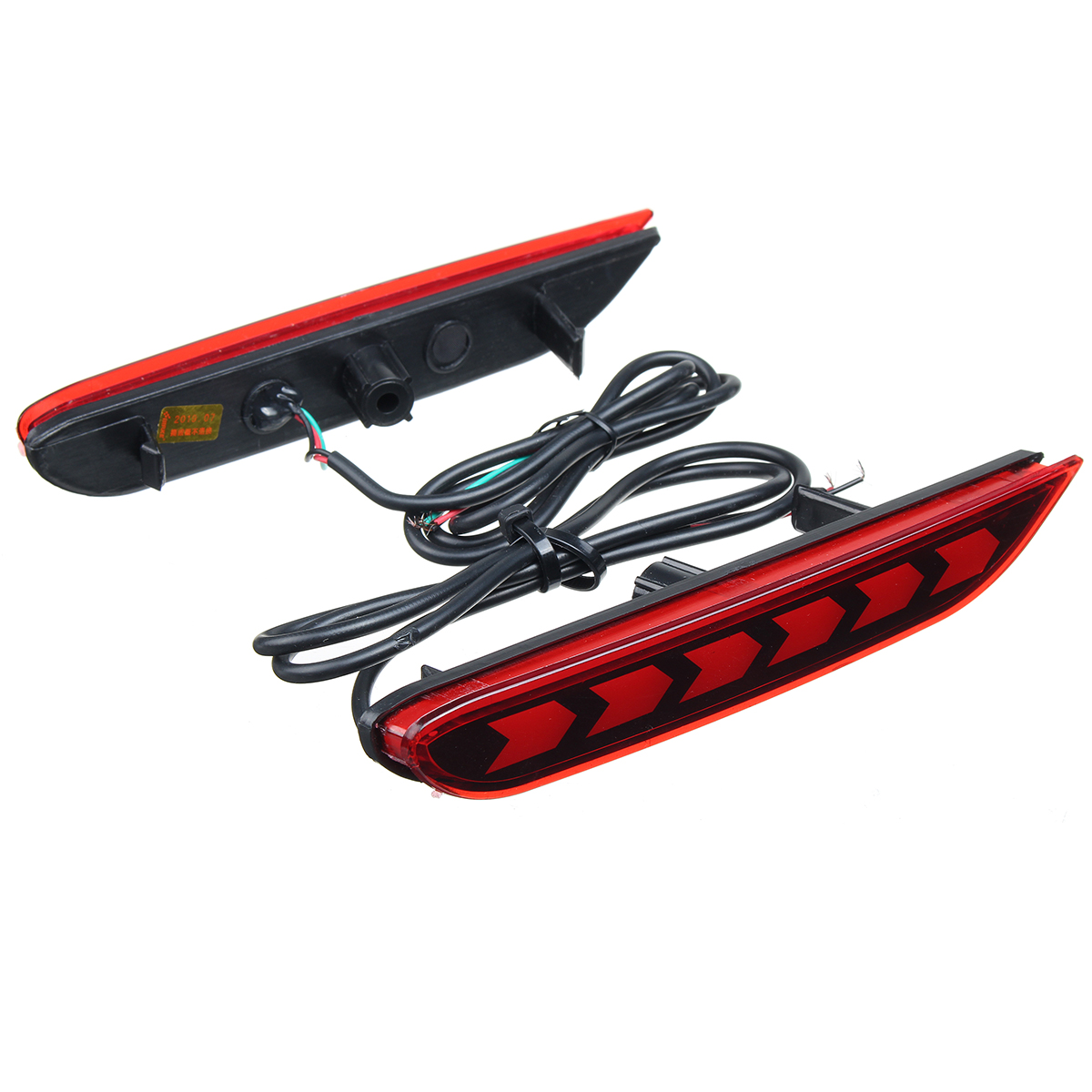 Pair-LED-Rear-Bumper-Reflector-DRL-Brake-Lights-Red-Lens-For-Nissan-Qashqai-X-trail-for-Infiniti-Q30-1632114