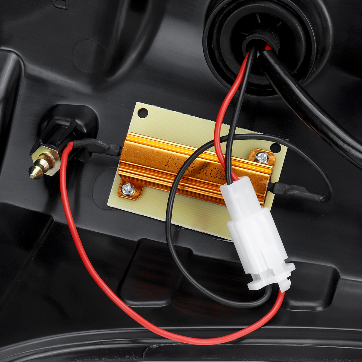 Pair-Rear-LED-Tail-Light-Stop-Lamp-For-Mitsubishi-Triton-L200-15-18-1659910