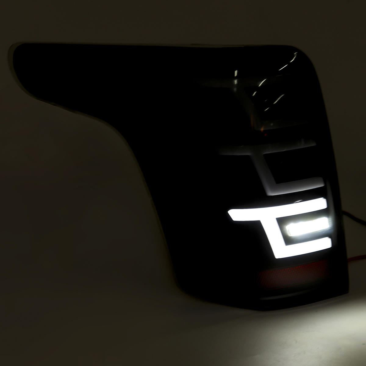 Pair-Rear-LED-Tail-Light-Stop-Lamp-For-Mitsubishi-Triton-L200-15-18-1659910