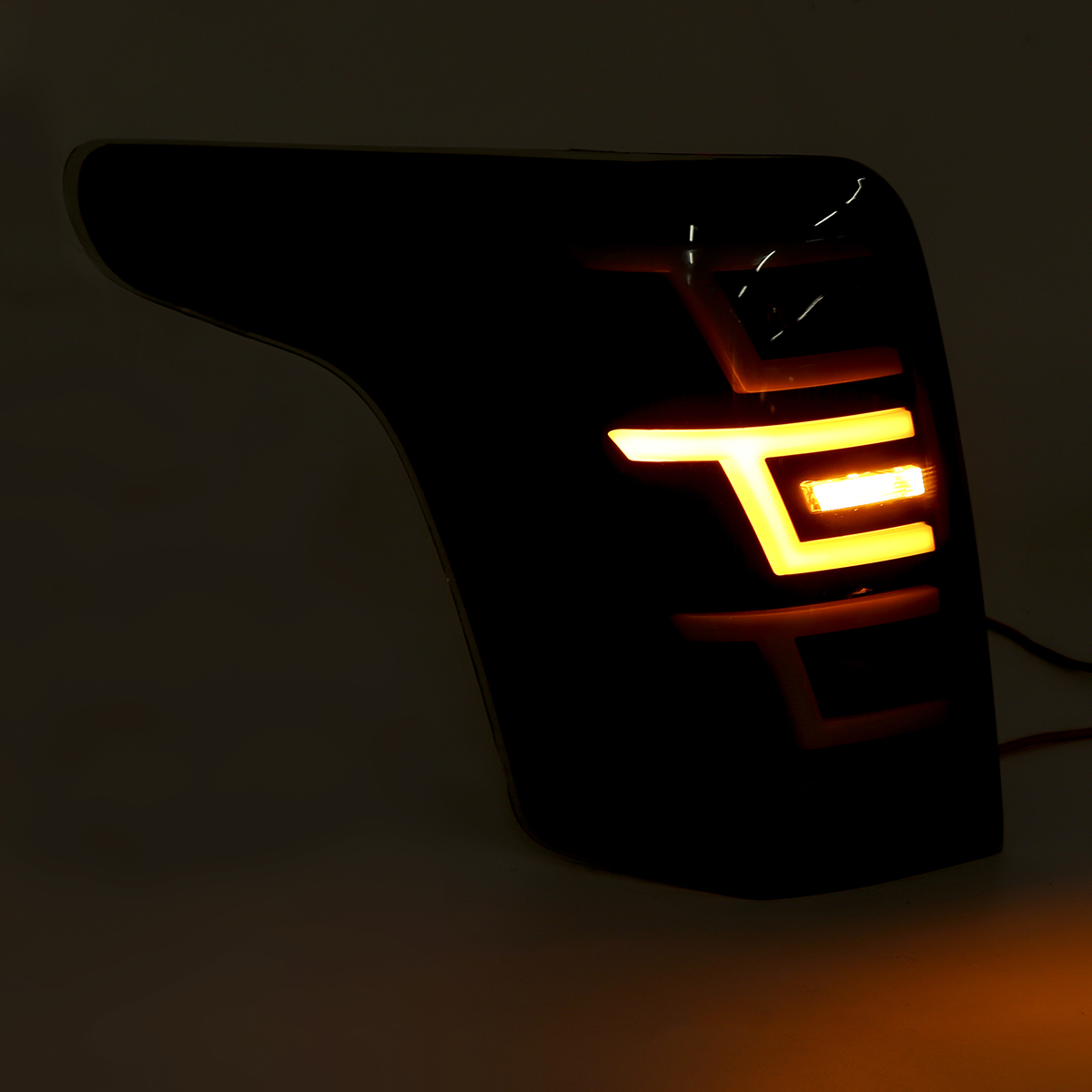 Pair-Rear-LED-Tail-Light-Stop-Lamp-For-Mitsubishi-Triton-L200-15-18-1659910