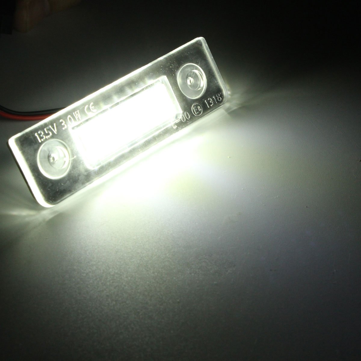 Pair-White-LED-License-Plate-Light-for-Skoda-Octavia-2008-Roomster-5J-2006-2010-1060306