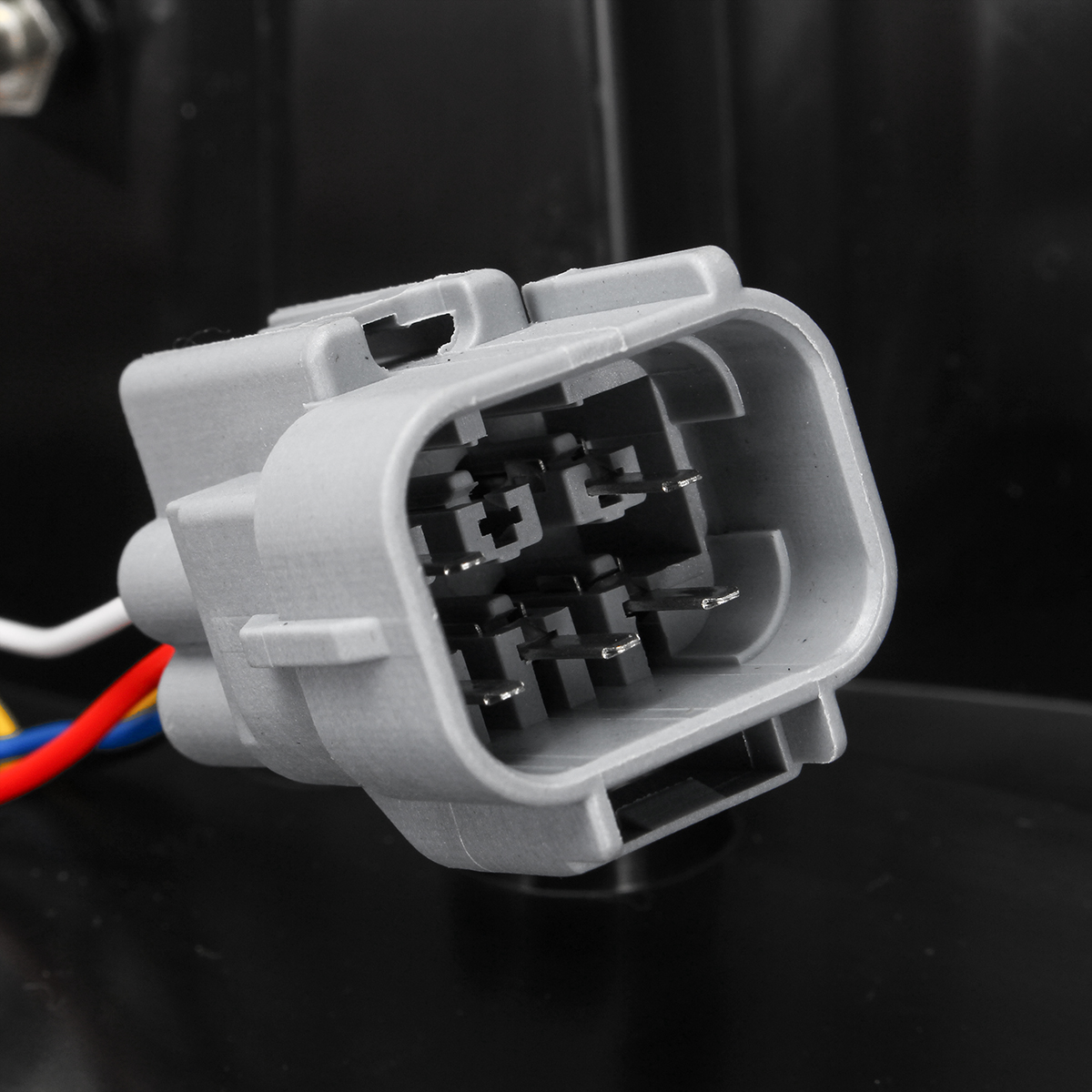 Smoke-Len-Car-Tail-Brake-Light-Lamp-For-Toyota-Hilux-Revo-2015-2016-2017-2018-2019-1537366