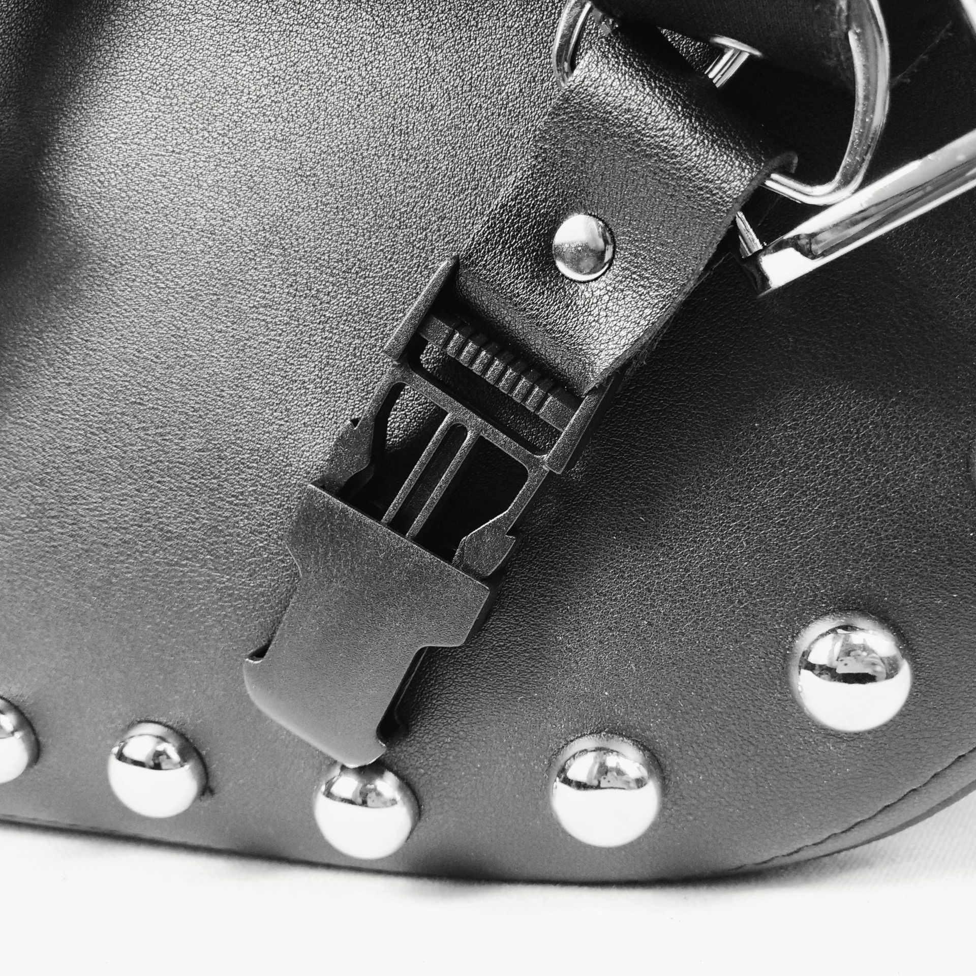 2X-Motorcycle-PU-Leather-Saddlebags-Side-Bag-Waterproof-For-Davison-1637195