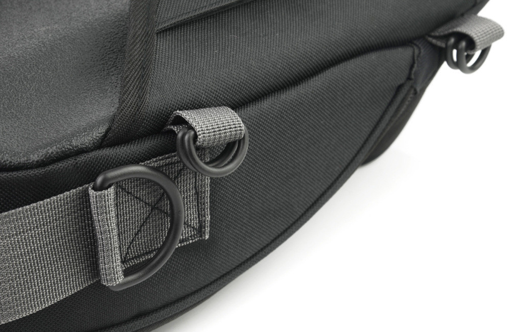 Multi-functional-Motorcycle-Touchscreen-Tank-Saddlebags-Side-Waterproof--Magnetic-Navigation-1375201