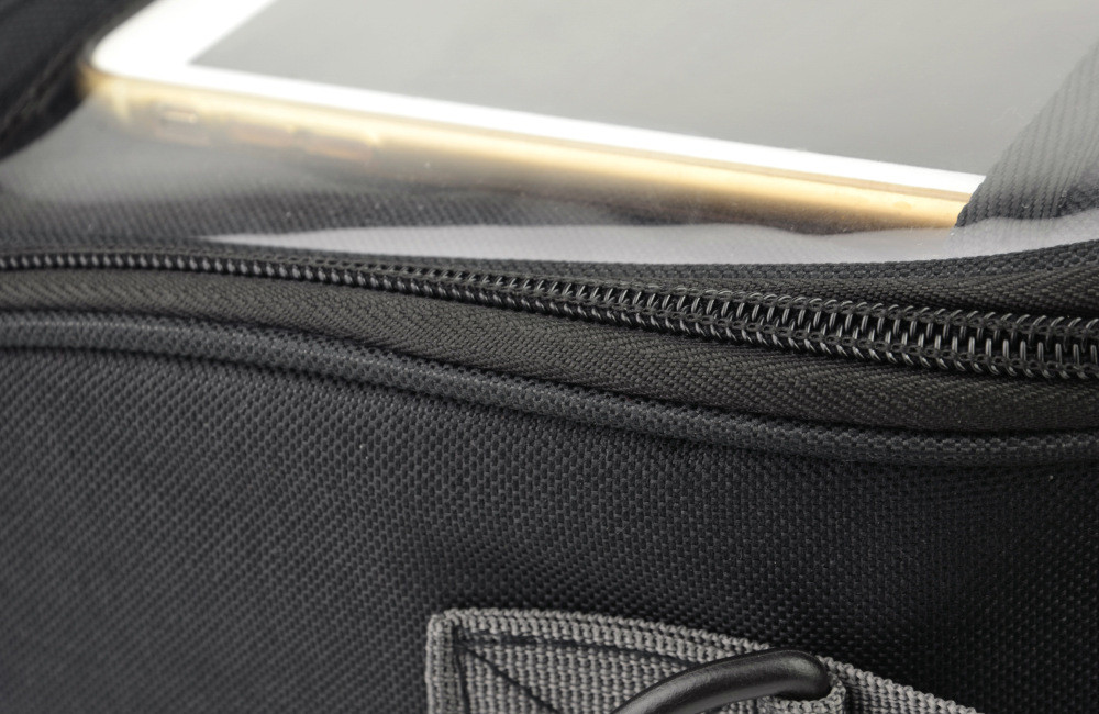 Multi-functional-Motorcycle-Touchscreen-Tank-Saddlebags-Side-Waterproof--Magnetic-Navigation-1375201