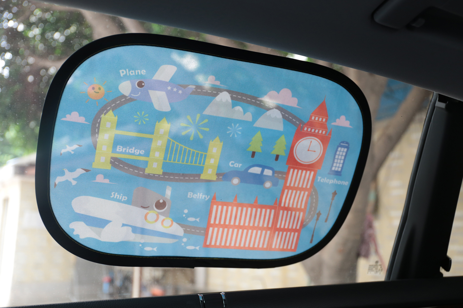 2pcs-Cartoon-Car--Car-Window-Baby-Sunshades-Rear-Side-Window-Sunshade-Protect-Window-Film-1160910